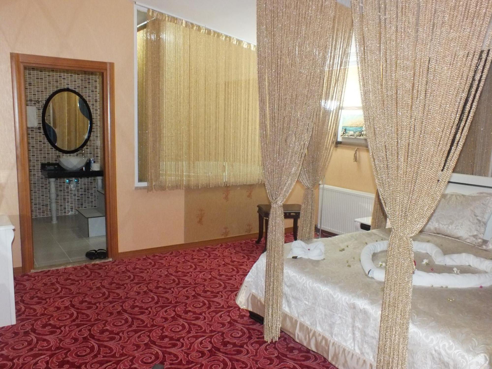 Demosan Hotel Karaman Habitación foto