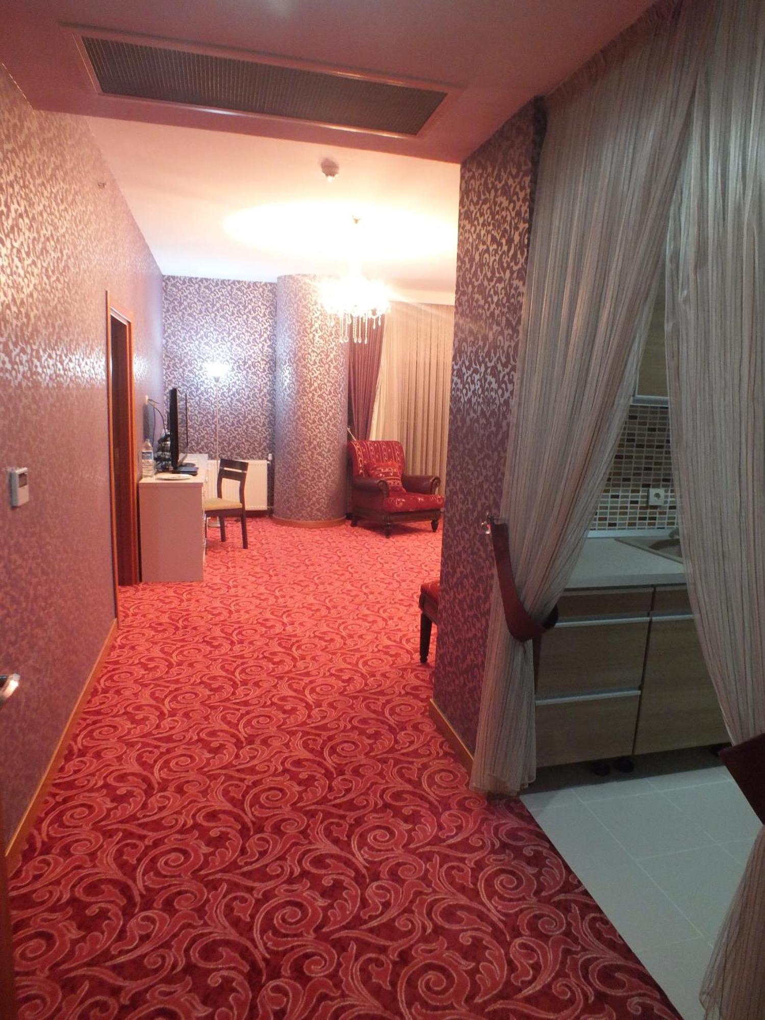 Demosan Hotel Karaman Habitación foto