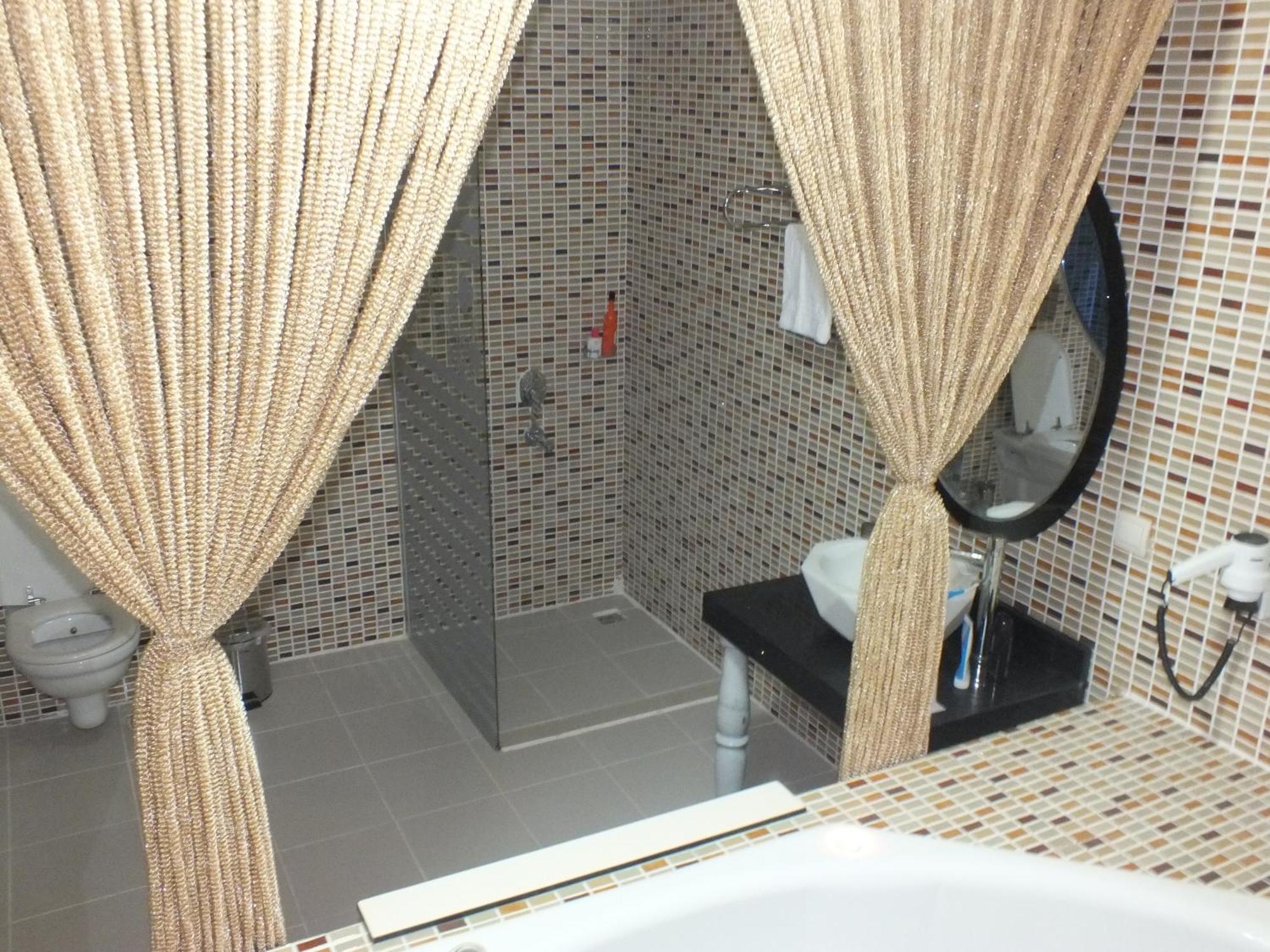 Demosan Hotel Karaman Habitación foto