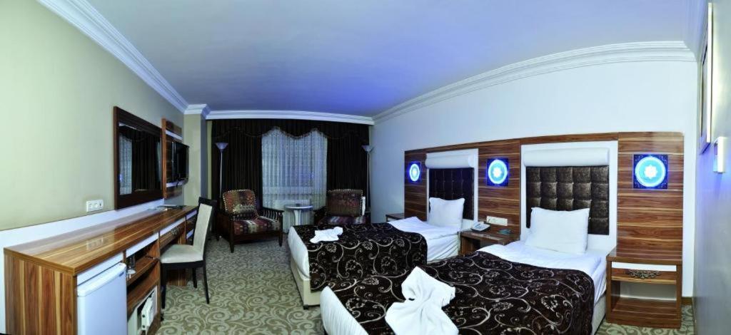 Demosan Hotel Karaman Exterior foto